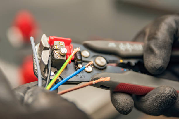 Best Residential Electrician Services  in Southgate, FL